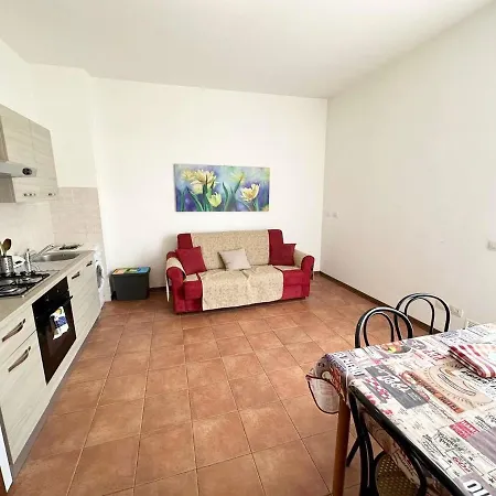 Apartment Mv Apartament 4c