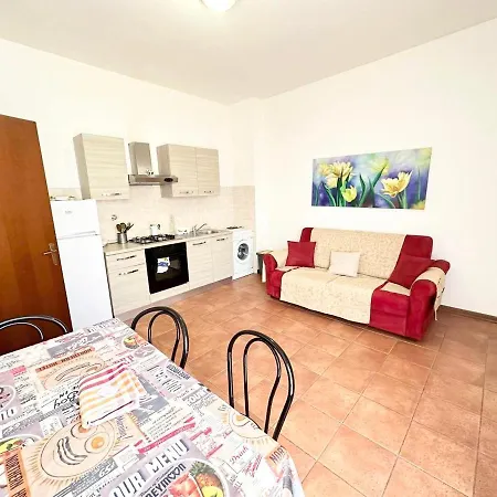 Mv Apartament 4c Apartman